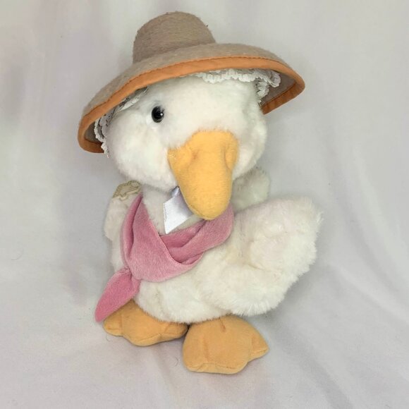 Vintage 1988 Applause Mother Goose Plush 12” Rattle #15325 – Bonnet & Shawl - Picture 5 of 15